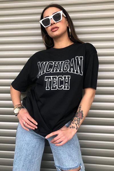 MODAGEN Women's Black Michigan Tech Letter Printed Oversize T-shirt