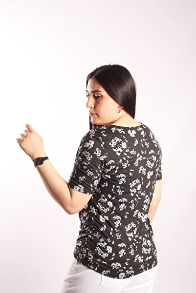 Blues Outlet Γυναικεία μπλούζα με μισό μανίκι Degaje-Μαύρη