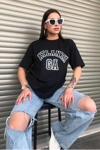 MODAGEN Women's Black Atlanta Printed Oversize T-shirt