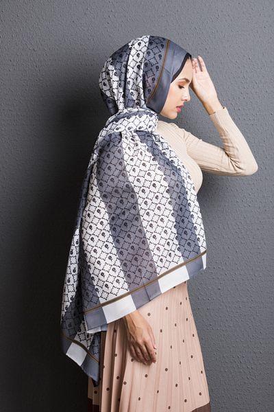 19V69 ITALIA White Gray Shawl Pavia Series 90x200 Cm With Scarf Hanger And Gift Set