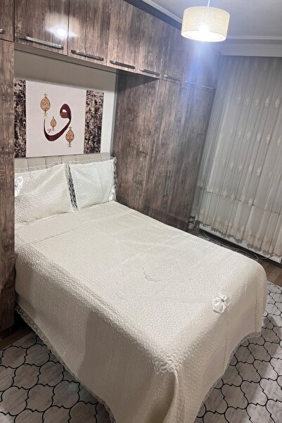 Çalışkan Çeyiz Evi مفرش سرير مزدوج من Hayal - مفرش سرير مزدوج مبطن ومجموعة بيكيه