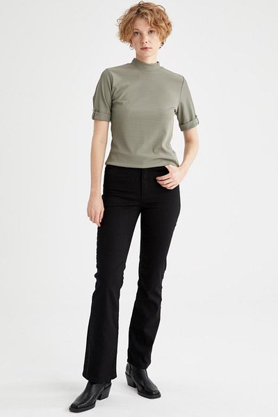 DeFacto Women's Gray Sle Detailed Stand Collar Relax Fit T-Shirt