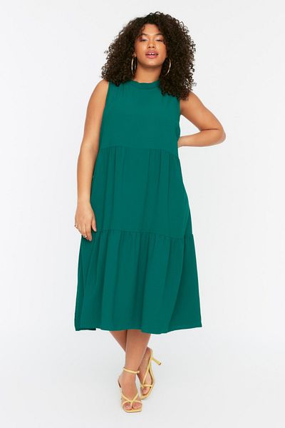 Trendyol Curve Smaragdgrünes gewebtes Kleid mit Schwungrad-Details TBBSS22EL1593