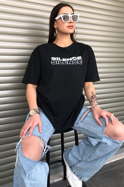 MODAGEN Silence Oversize Women's Black T-shirt - Back Printed