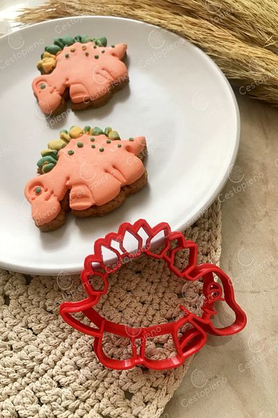 CESTOPİENO Stegosaurus Dinosaur Dough Shaper / Cookie Mold - Red