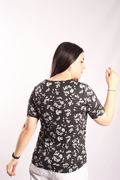 Blues Outlet Γυναικεία μπλούζα με μισό μανίκι Degaje-Μαύρη