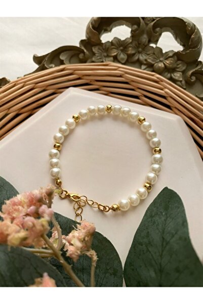 bueistanbul Gold Detail Pearl Bracelet