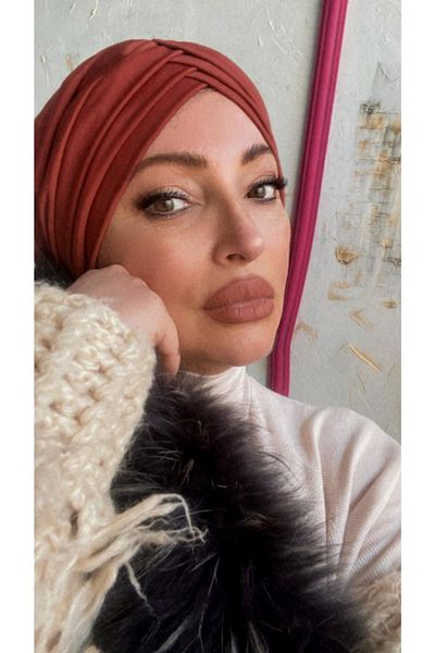 Nilbutik غطاء محرك العمامة الجاهز ذو الخطوط الثلاثة المتقاطعة