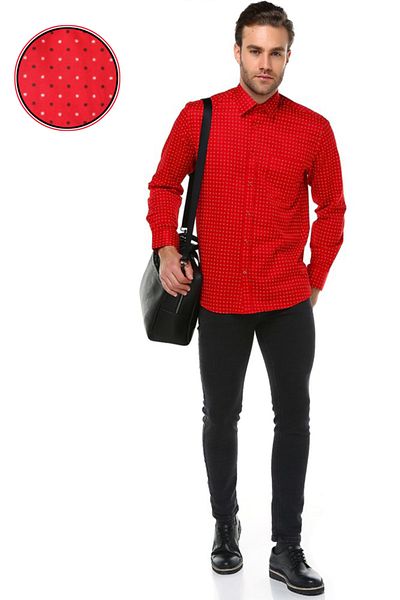 Varetta Men's Red Classic Cut Printed Long Sleeve Shirt