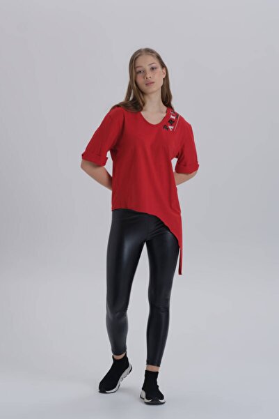DAVID&GERENZO Red Women's Paris Print Detail Asymmetric Cut T-shirt