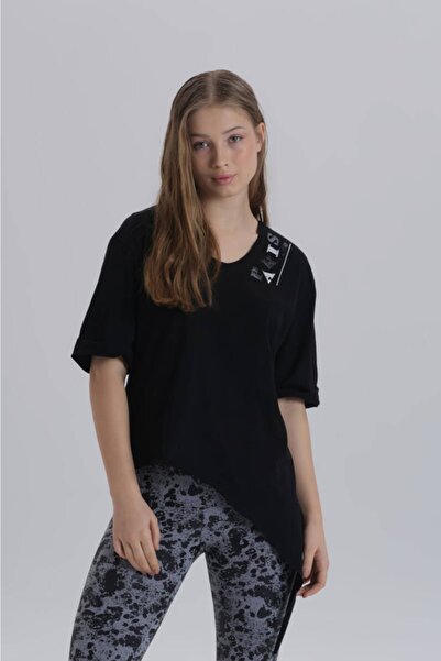 DAVID&GERENZO Μαύρο γυναικείο μπλουζάκι Paris Print Detail Asymmetric Cut