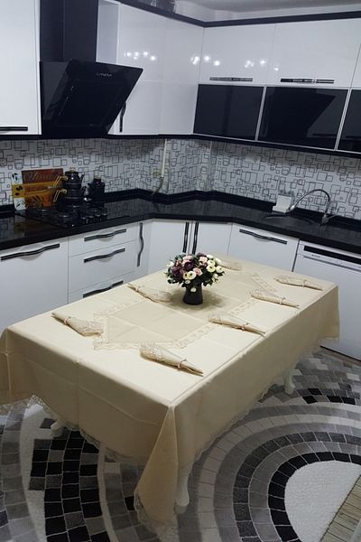 Çalışkan Çeyiz Evi Kdk Worry-Free Комплект за вечеря за 8 души, устойчив на петна и дантелени Kdk Worry-Free Shantung Сервизи за хранене, 18 части