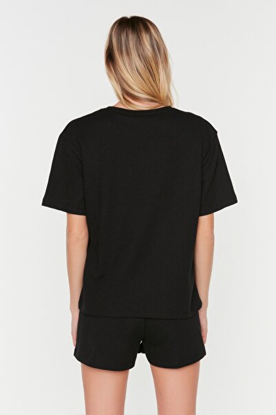 Trendyol Collection Černá vaflová pletená pyžamová souprava s kraťasy THMSS22PT0524