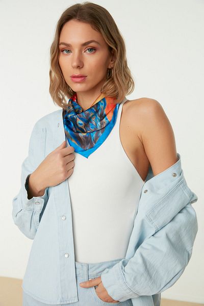 Trendyol Collection Tuch - Blau - Casual