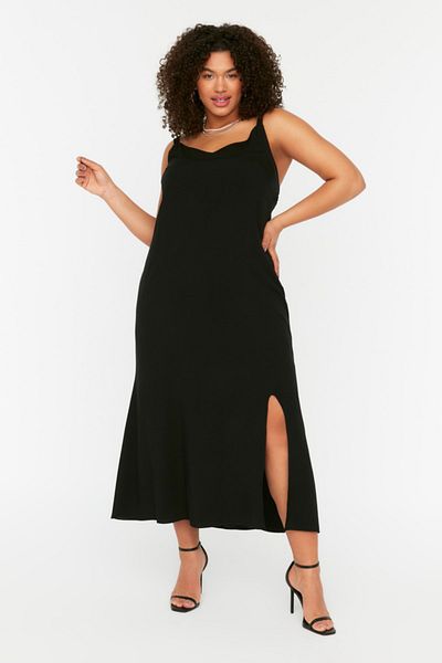 Trendyol Curve Black Woven Slit Dress TBBSS22EL1094