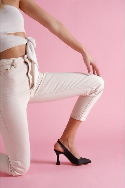 DİVOLYA Rozalinda Black Satin Pointed Front Daily Use Heeled Shoes