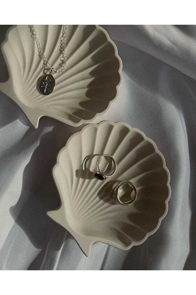 Orange Atelier 2-Piece Decorative Concrete Oyster Jewelry Plate