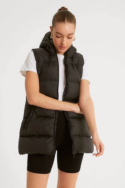 FY Giyim Women's Black Puffer Vest with Pocket Detail