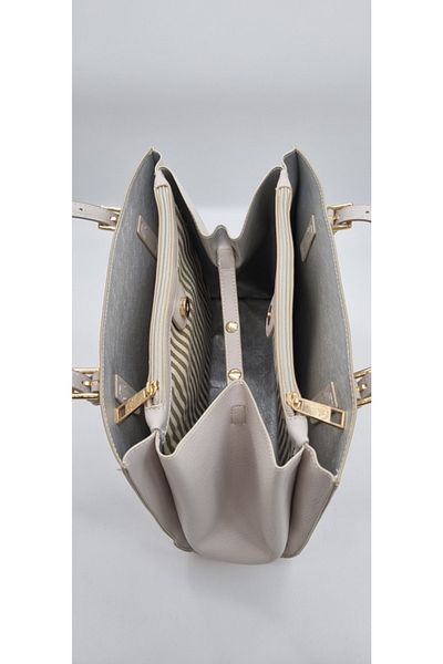 Jacquline David Jones Gray Color Hand and Shoulder Bag