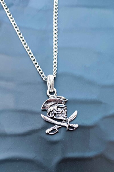 The Collection Antik Gümüş Kaplama Korsan Kuru Kafa Kılıç Erkek Kolye