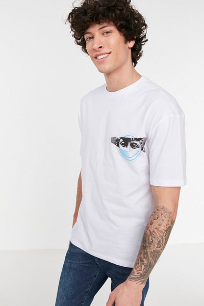 Trendyol Collection UMĚLECKÉ BÍLÉ BÍLÉ VELKÉ bavlněné tričko s krátkým rukávem TMNSS21TS3668