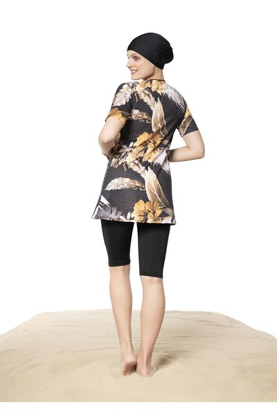 Ruko Maio Rukomayo Plus Size Floral Print O Neck Half Sleeve Lycra Fabric Semi Hijab Swimsuit