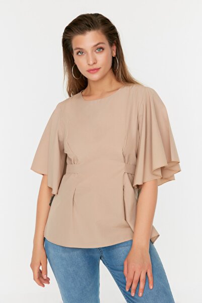 Trendyol Curve Μπλούζα με λεπτομέρεια σε μπεζ γραβάτα TBBSS22BZ1316