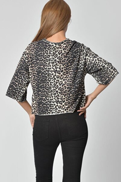 Cotton Candy Γυναικείο μπλουζάκι με καφέ λεοπάρ σχέδιο