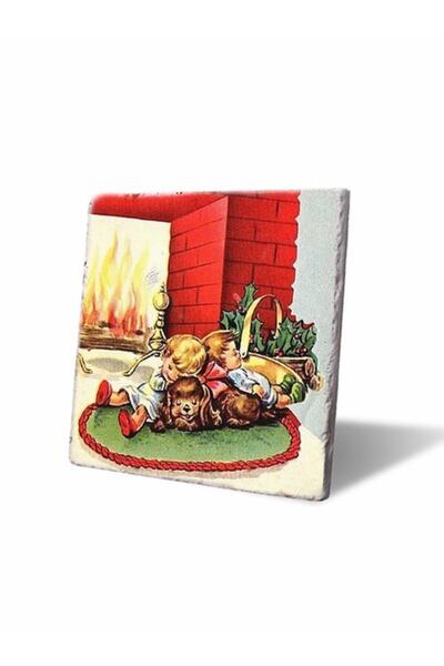 LWP Shop Yeni Yılda Şömine Önünde Uyuklayan Çocuklar Bardak Altlığı
