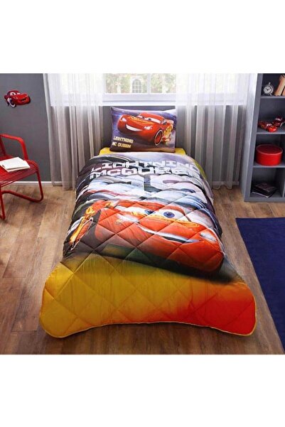 Taç Dısney Cars Şimşek Mcqueen Yorgan Seti  Lisanslı Orjınal ve Dolu Yastık