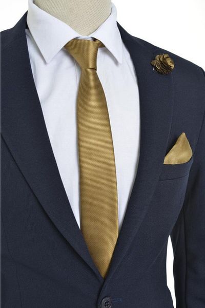 Brianze Men's Gold Tie Handkerchief Collar Flower Set