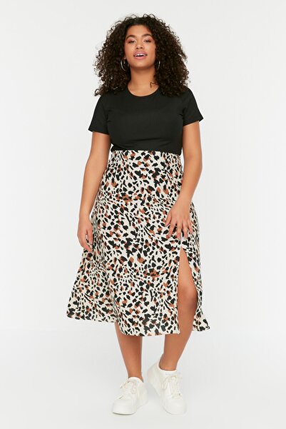 Trendyol Curve Plus Size Skirt - Beige - Midi