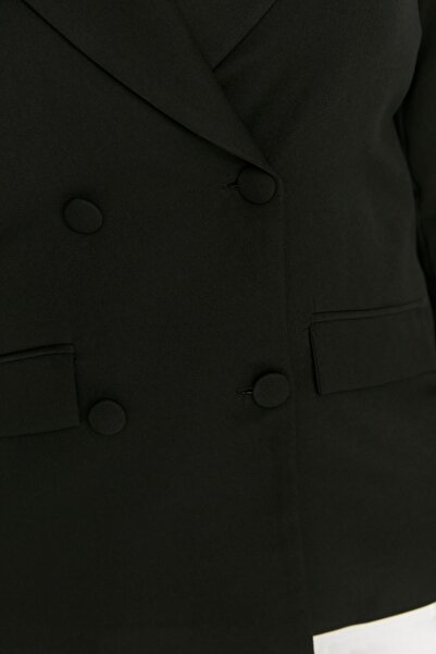 Trendyol Curve Чорний тканий піджак з подвійною застібкою TBBSS22CE0180