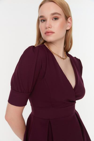 Trendyol Collection Švestkové mini tkané šaty s dvojitým límcem/zapínáním na pásek TWOSS20EL1639