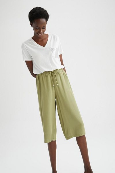DeFacto Relax-Fit-Caprihose aus Viskose mit hoher Taille und Schnürung