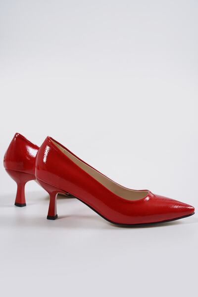 MASSOLE Stiletto Kırmızı Rugan Yeni Sezon Günlük Şık El Yapımı Yerli Üretim
