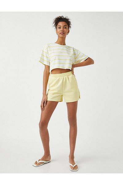Koton Shorts mit elastischem Bund