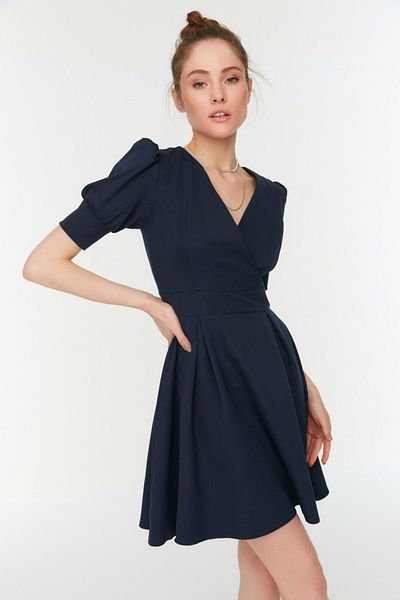 Trendyol Collection Sötétkék duplasoros galléros korcsolyázó/övnyitó mini szövött ruha TWOSS20EL1639