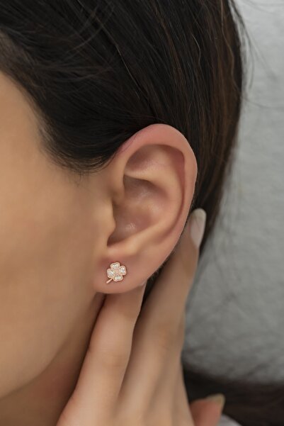 Nereze 925 Ayar Gümüş Minik 4 Yaprak Yonca Küpe