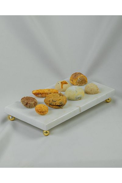 MERALP Presentation Plate / Serving Plate 2-Piece Gold Bead Real Marble Cake Presentation, Metal Profile Ball Foot