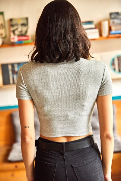 Olalook Graue Ecru-Kurzarm-2-teilige Lycra-Strickbluse für Damen BLZ-19001794