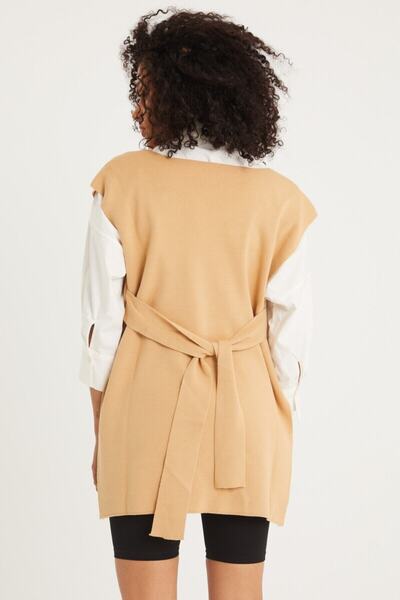 Resk fashion Women's Beige V-Neck Belted Crowbar Patterned Long Knitwear Sweater