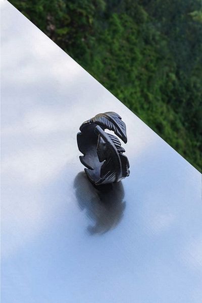 The Collection Leaf Feather Shaped Adjustable Black Ring Cube Bracelet And Necklace Set