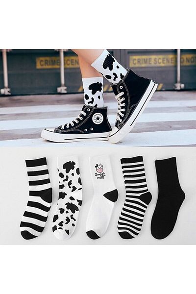 Meguca Socks Дамски черно-бели колежански чорапи с шарка на крава 5 чифта