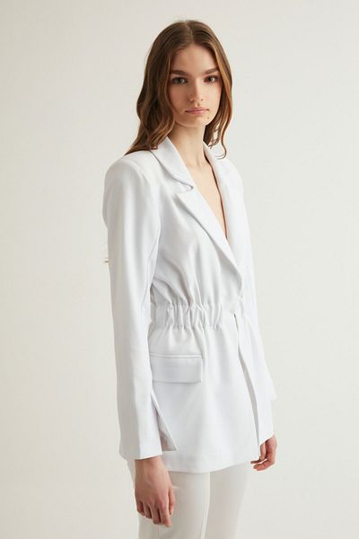 Trendyol Collection X Dilek Hanif Ecru Waist Detailed Jacket TPRSS22CE0210