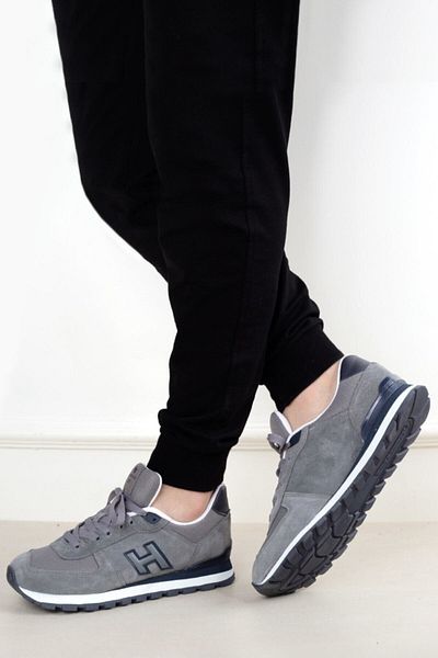 Hammer Jack Women's Gray Sneaker 19250