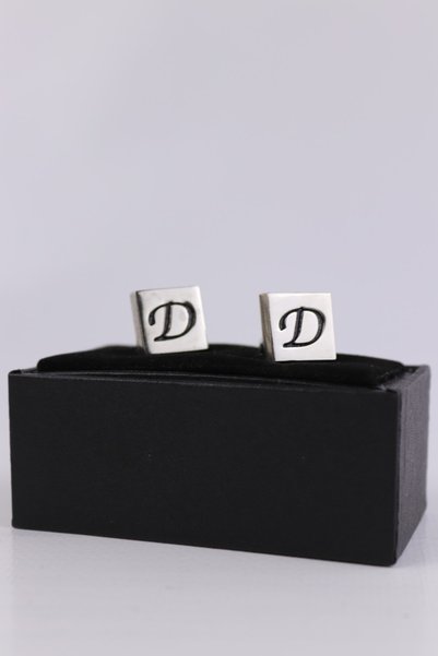 Ars Magic Box Gümüş Kol Düğmesi D Harfi