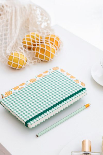 Matt Notebook Set de 2 caiete 13x21 Lămâie cu dungi elastice