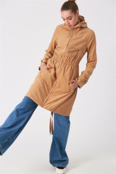 Giyim Dünyası Kadın Kapüşonlu Fermuarlı Trençkot Camel