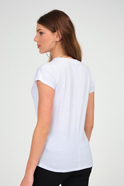 MD trend Γυναικείο λευκό μπλουζάκι με νυχτερίδα βαμβακερό βασικό πλεκτό